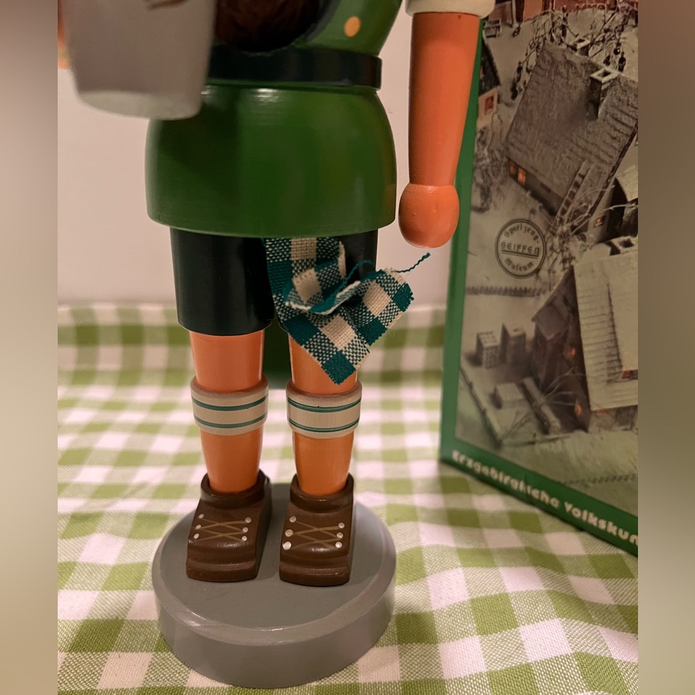 VINTAGE GERMAN NUTCRACKER. - Picture 8 of 14
